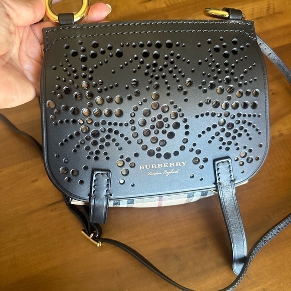 BURBERRY: MINI FLAP BAG (AUTHENTIC) - Picture 1 of 15